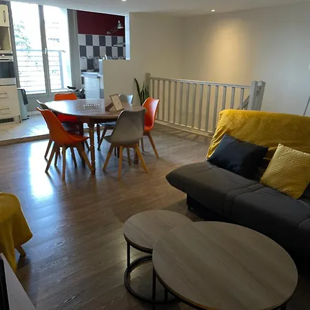 Chez Pauline&vincent Côté Canal