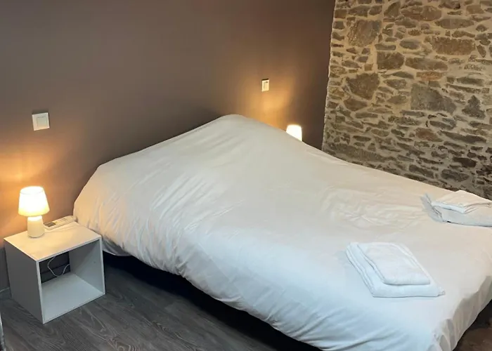 Chez Pauline & Vincent Cote Canal