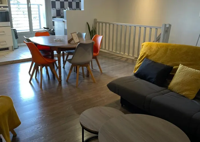 Chez Pauline & Vincent Cote Canal