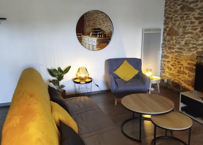 Chez Pauline & Vincent Cote Canal * Carcassonne